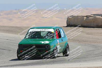 media/Jun-02-2024-CalClub SCCA (Sun) [[05fc656a50]]/Group 5/Race/